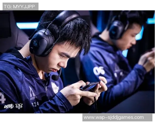 深入分析V5与RNG赛后复盘展现出的实力差异与战术博弈