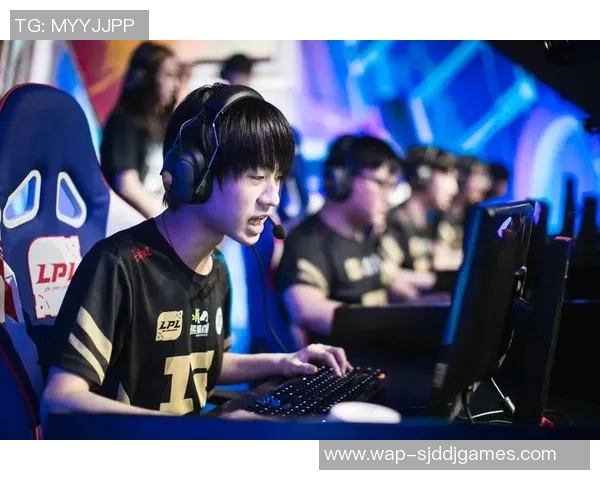 esports数据英雄联盟最新实力榜揭晓RNG战队荣登第六位引发热议